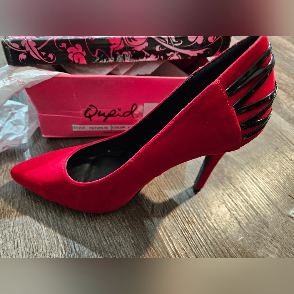Qupid Red Heel